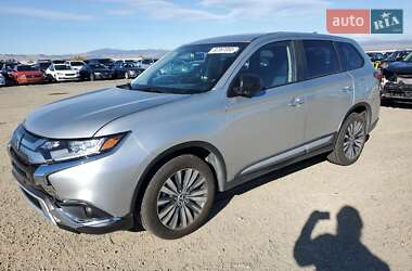 Mitsubishi Outlander 2020