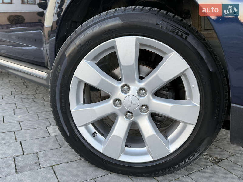 Внедорожник / Кроссовер Mitsubishi Outlander 2010 в Дрогобыче