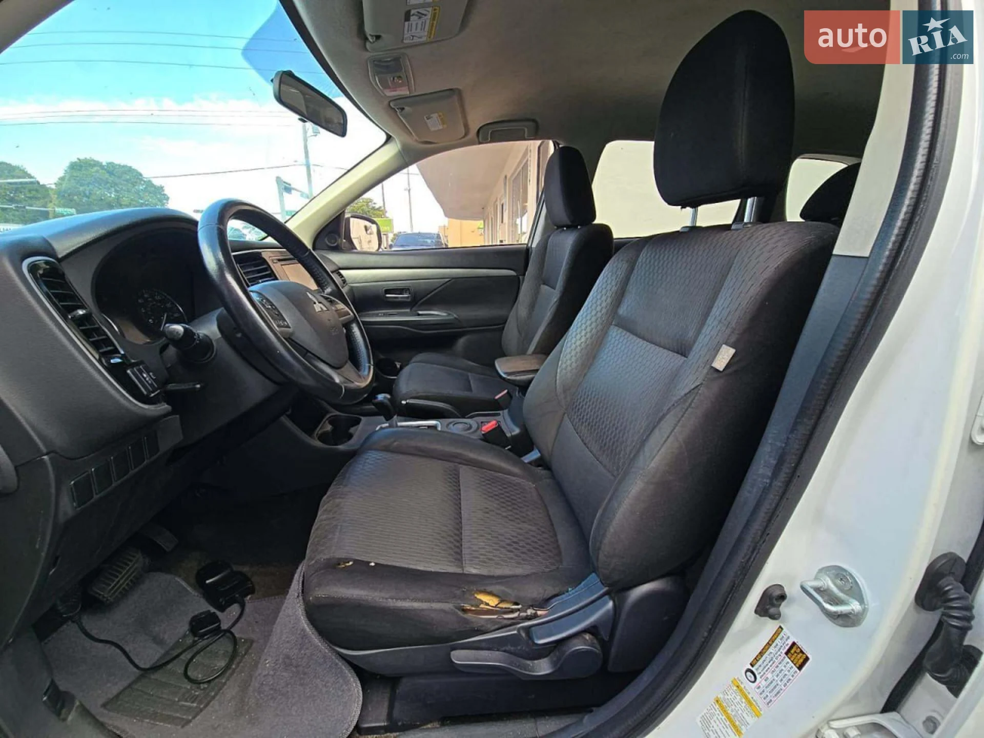 2013 Mitsubishi Outlander - мініатюра 3