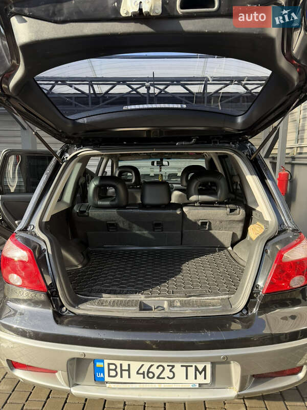 Позашляховик / Кросовер Mitsubishi Outlander 2005 в Петропавлівці фото 8 Позашляховик / Кросовер Mitsubishi Outlander 2005 в Петропавлівці