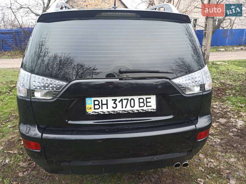 Внедорожник / Кроссовер Mitsubishi Outlander 2007 в Каменском