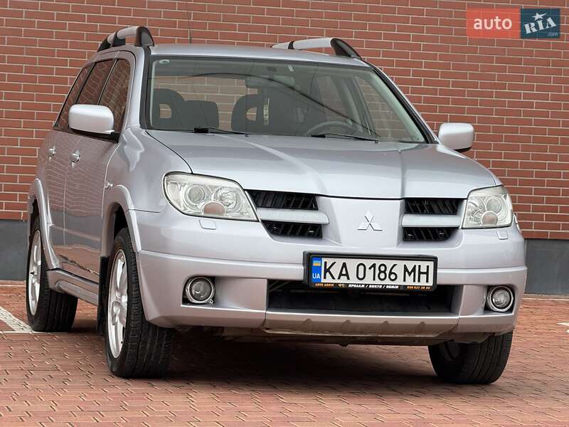 Позашляховик / Кросовер Mitsubishi Outlander 2006 в Одесі фото 13 Позашляховик / Кросовер Mitsubishi Outlander 2006 в Одесі
