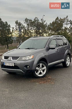Позашляховик / Кросовер Mitsubishi Outlander 2008 в Ширяєвому