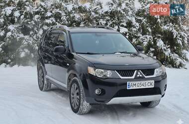 Позашляховик / Кросовер Mitsubishi Outlander 2008 в Києві