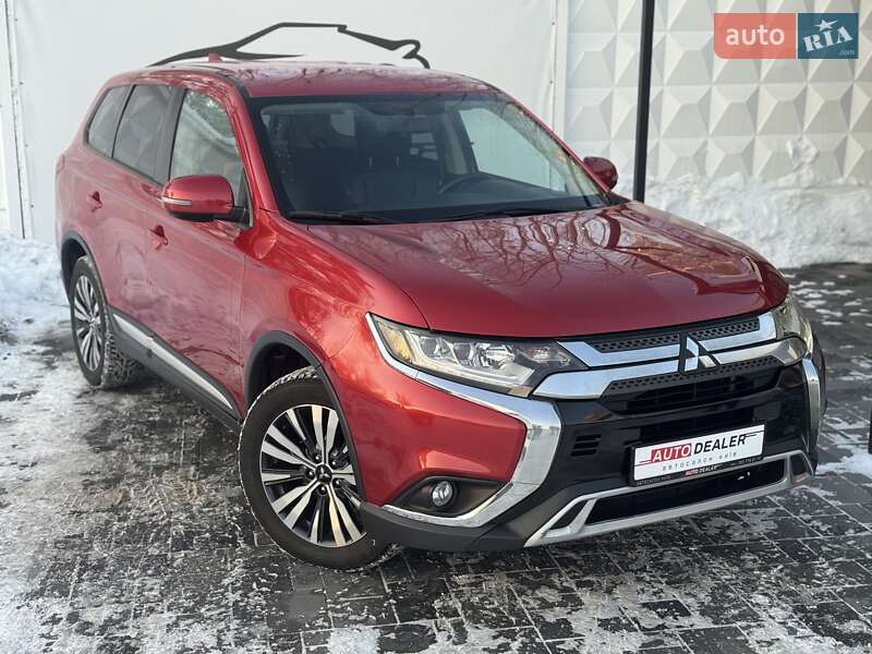 Mitsubishi Outlander 2019