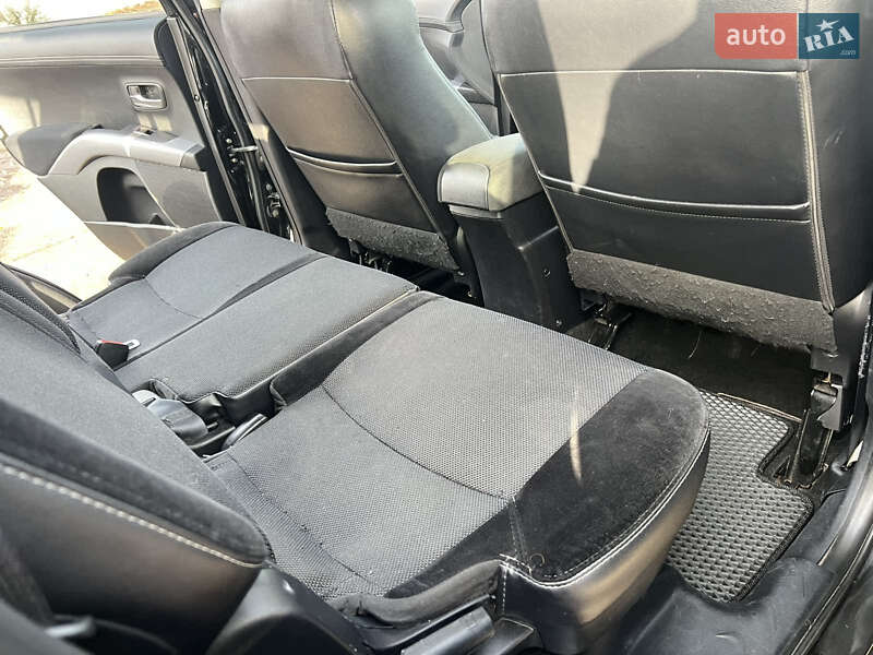 Внедорожник / Кроссовер Mitsubishi Outlander 2010 в Ивано-Франковске фото 20 Внедорожник / Кроссовер Mitsubishi Outlander 2010 в Ивано-Франковске