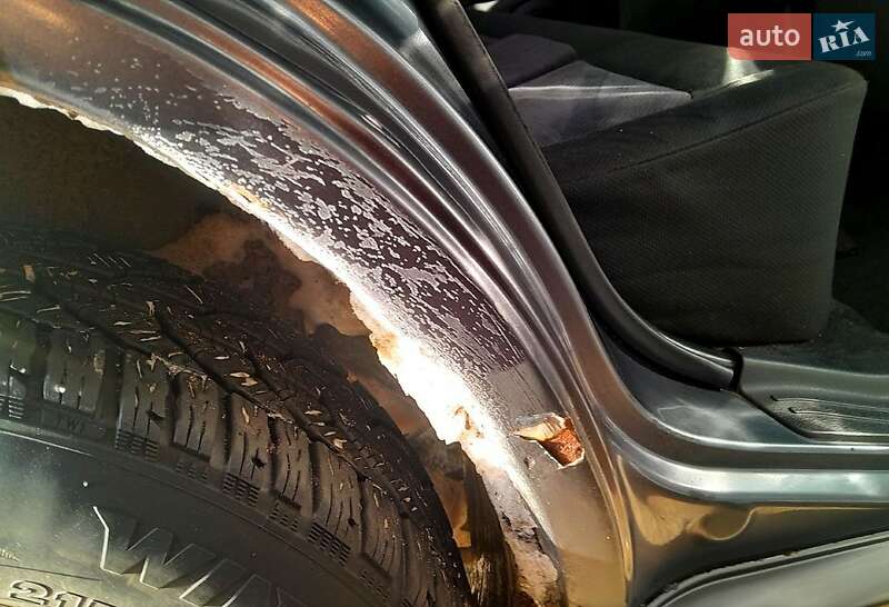 Позашляховик / Кросовер Mitsubishi Outlander 2005 в Жашківу