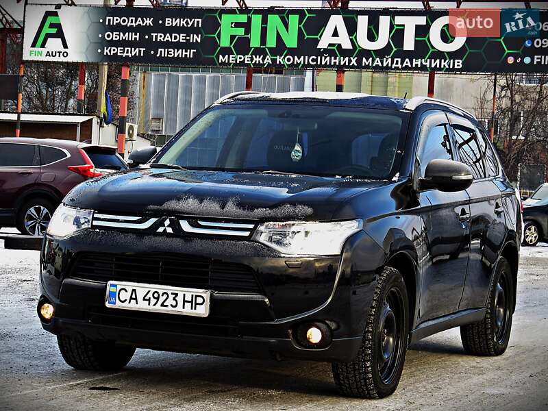 Mitsubishi Outlander 2012