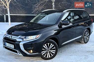 Внедорожник / Кроссовер Mitsubishi Outlander 2020 в Белой Церкви