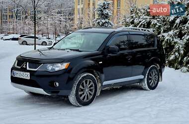 Позашляховик / Кросовер Mitsubishi Outlander 2008 в Києві