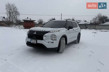 Позашляховик / Кросовер Mitsubishi Outlander 2022 в Охтирці