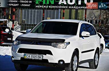 Позашляховик / Кросовер Mitsubishi Outlander 2013 в Черкасах
