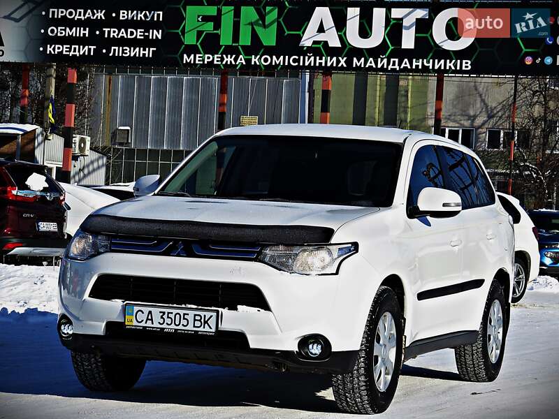 Mitsubishi Outlander 2013