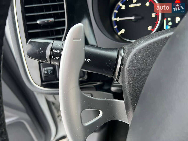 Внедорожник / Кроссовер Mitsubishi Outlander 2012 в Львове фото 23 Внедорожник / Кроссовер Mitsubishi Outlander 2012 в Львове