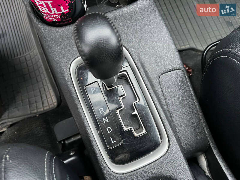 Внедорожник / Кроссовер Mitsubishi Outlander 2012 в Львове фото 28 Внедорожник / Кроссовер Mitsubishi Outlander 2012 в Львове