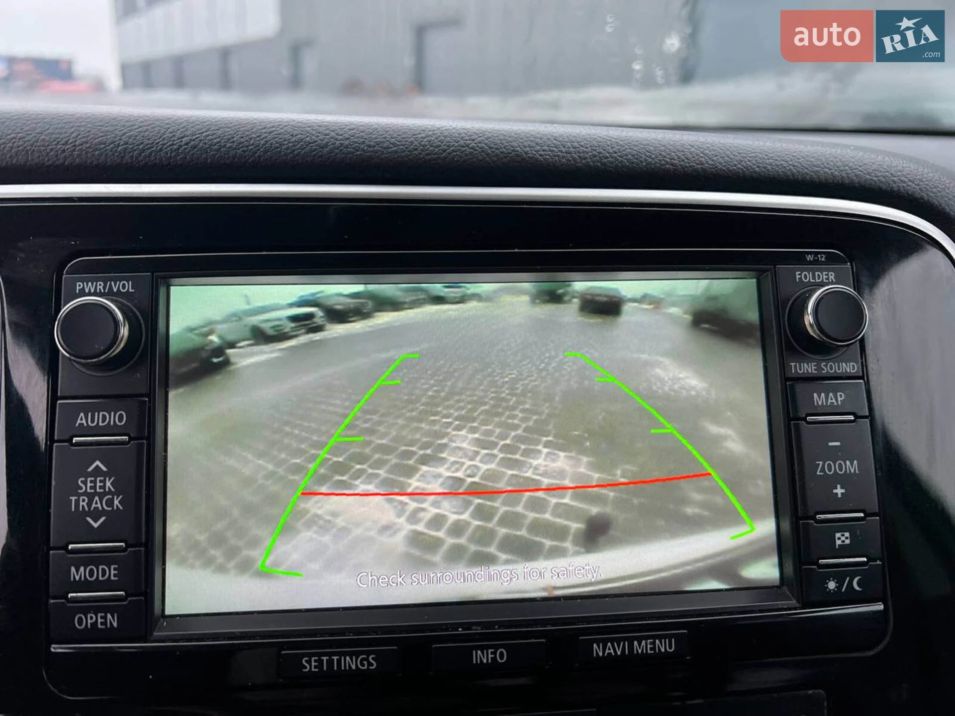 2012 Mitsubishi Outlander - мініатюра 32