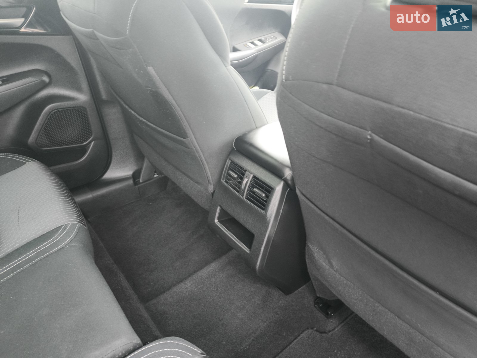 2021 Mitsubishi Outlander - мініатюра 19