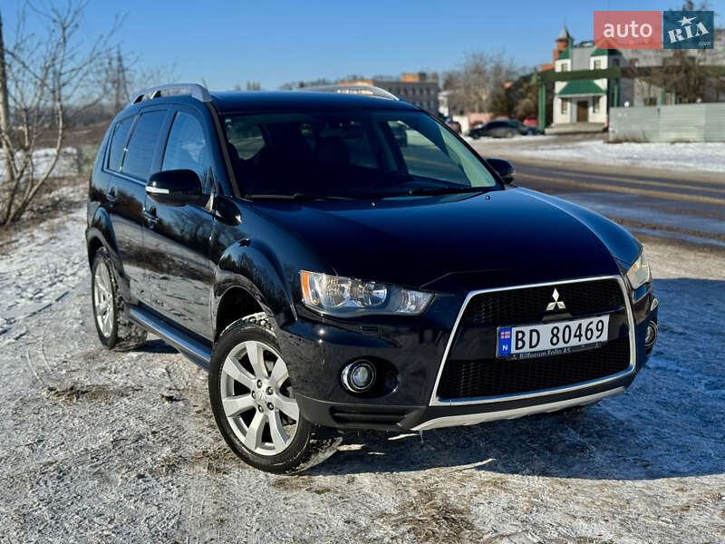 Внедорожник / Кроссовер Mitsubishi Outlander 2010 в Полтаве