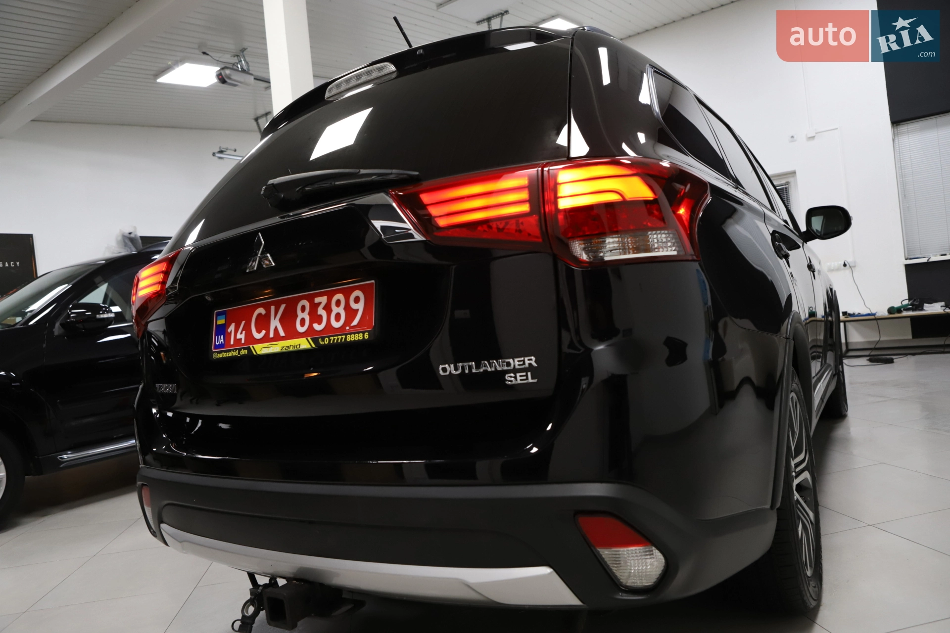2017 Mitsubishi Outlander - мініатюра 12