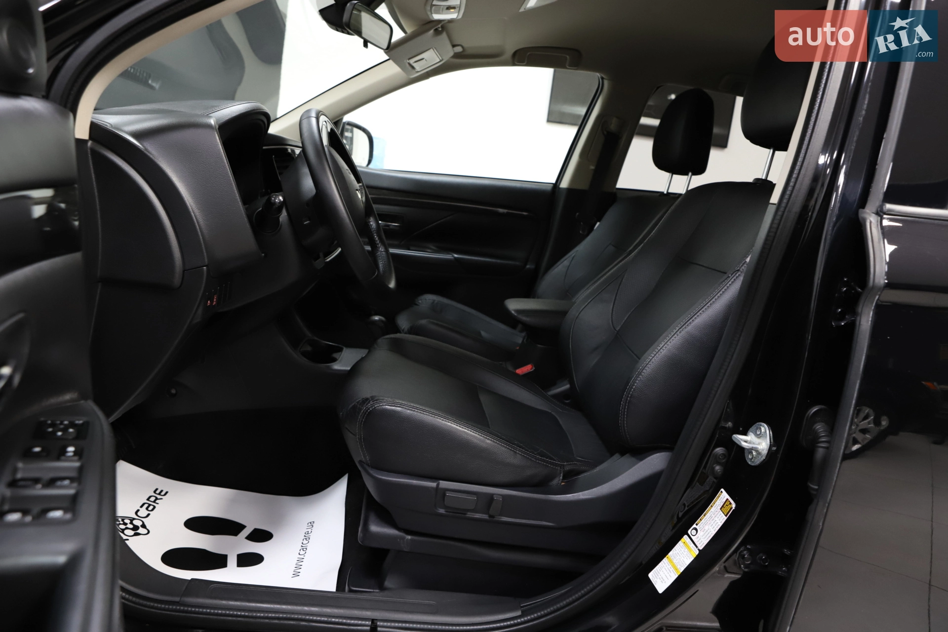 2017 Mitsubishi Outlander - мініатюра 42