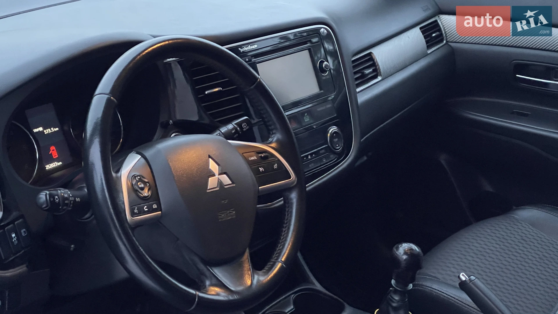 2014 Mitsubishi Outlander - мініатюра 7