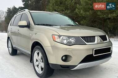 Внедорожник / Кроссовер Mitsubishi Outlander 2007 в Ахтырке