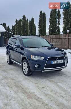 Внедорожник / Кроссовер Mitsubishi Outlander 2011 в Хмельницком