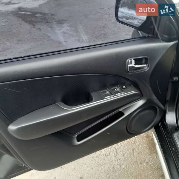 Внедорожник / Кроссовер Mitsubishi Outlander 2007 в Бердичеве