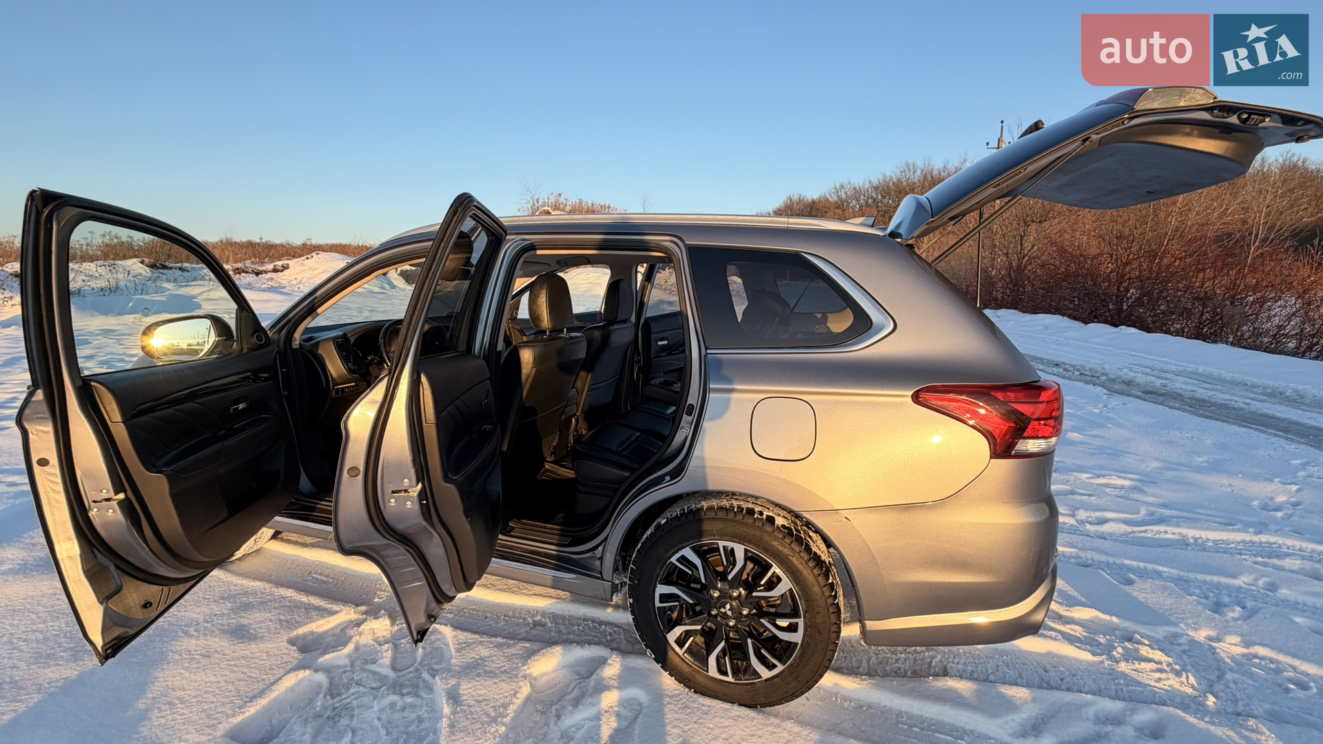2015 Mitsubishi Outlander - мініатюра 21