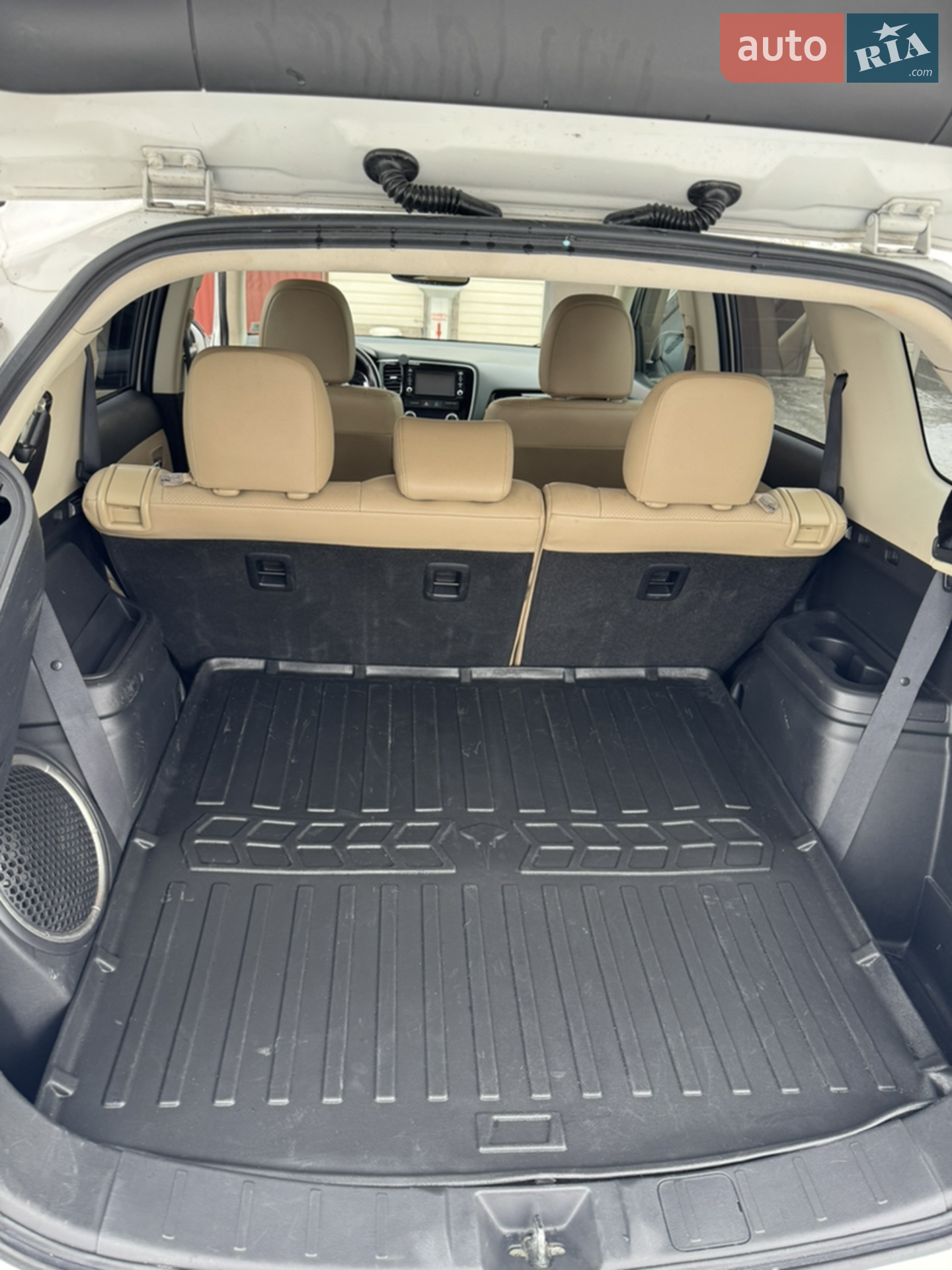 2016 Mitsubishi Outlander - мініатюра 18
