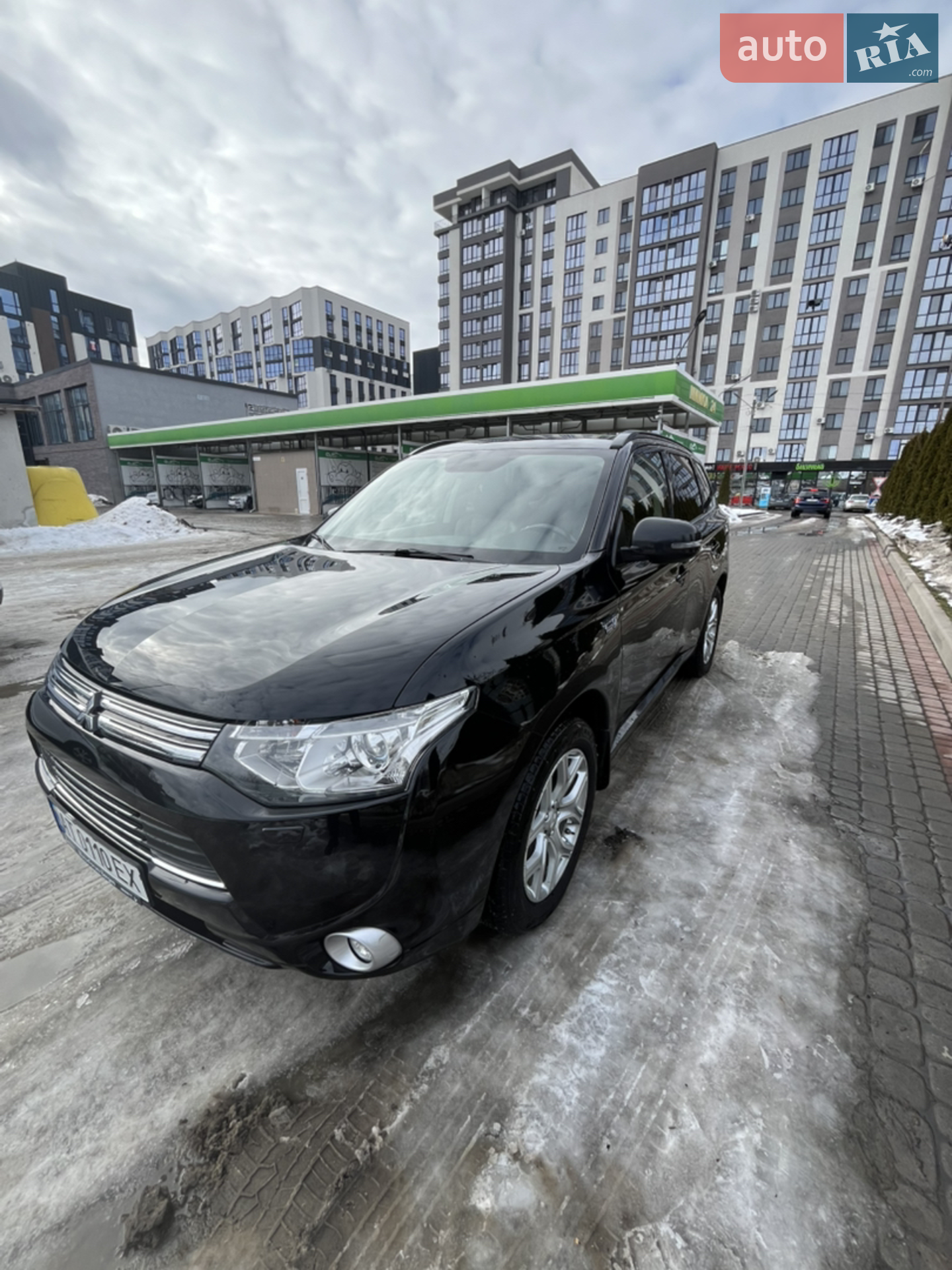 2014 Mitsubishi Outlander - мініатюра 9