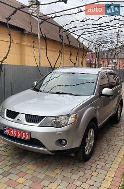 Позашляховик / Кросовер Mitsubishi Outlander 2008 в Мукачевому