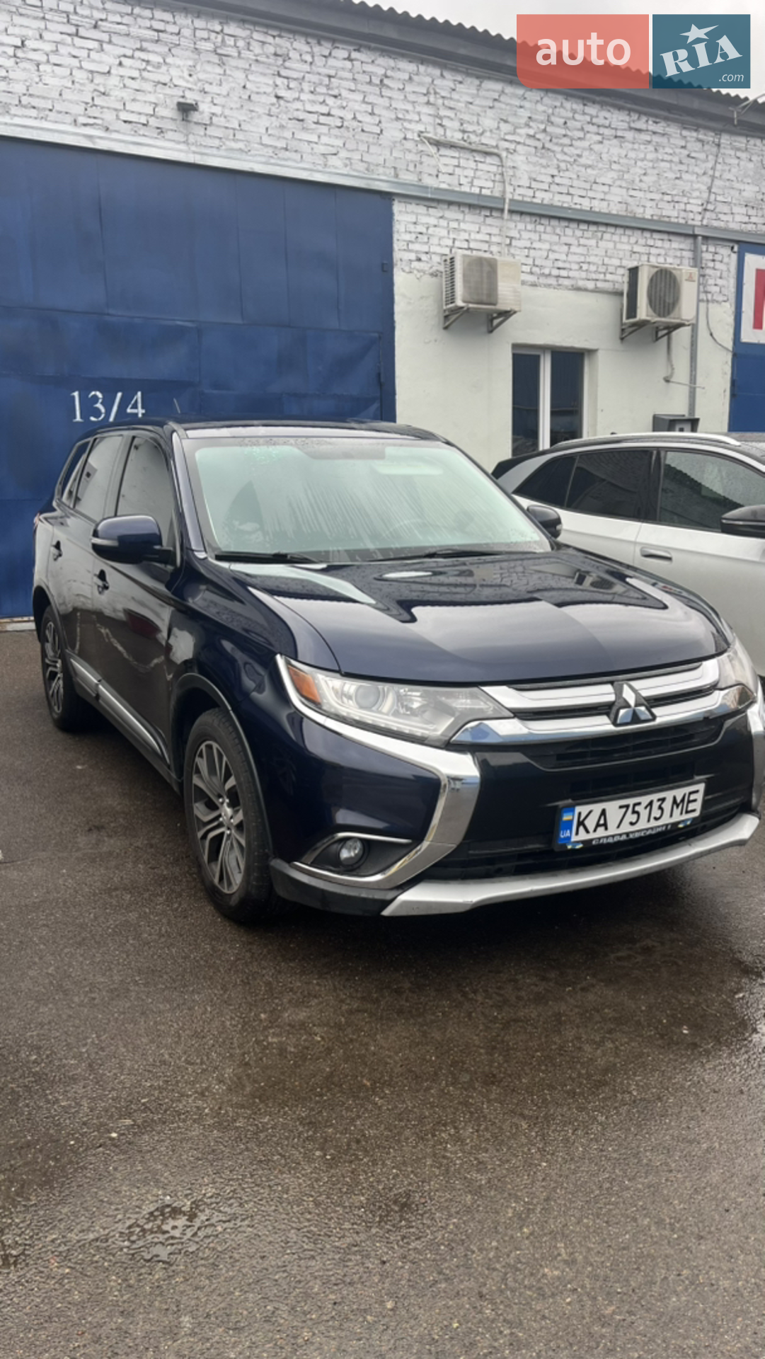 2015 Mitsubishi Outlander - фото 1