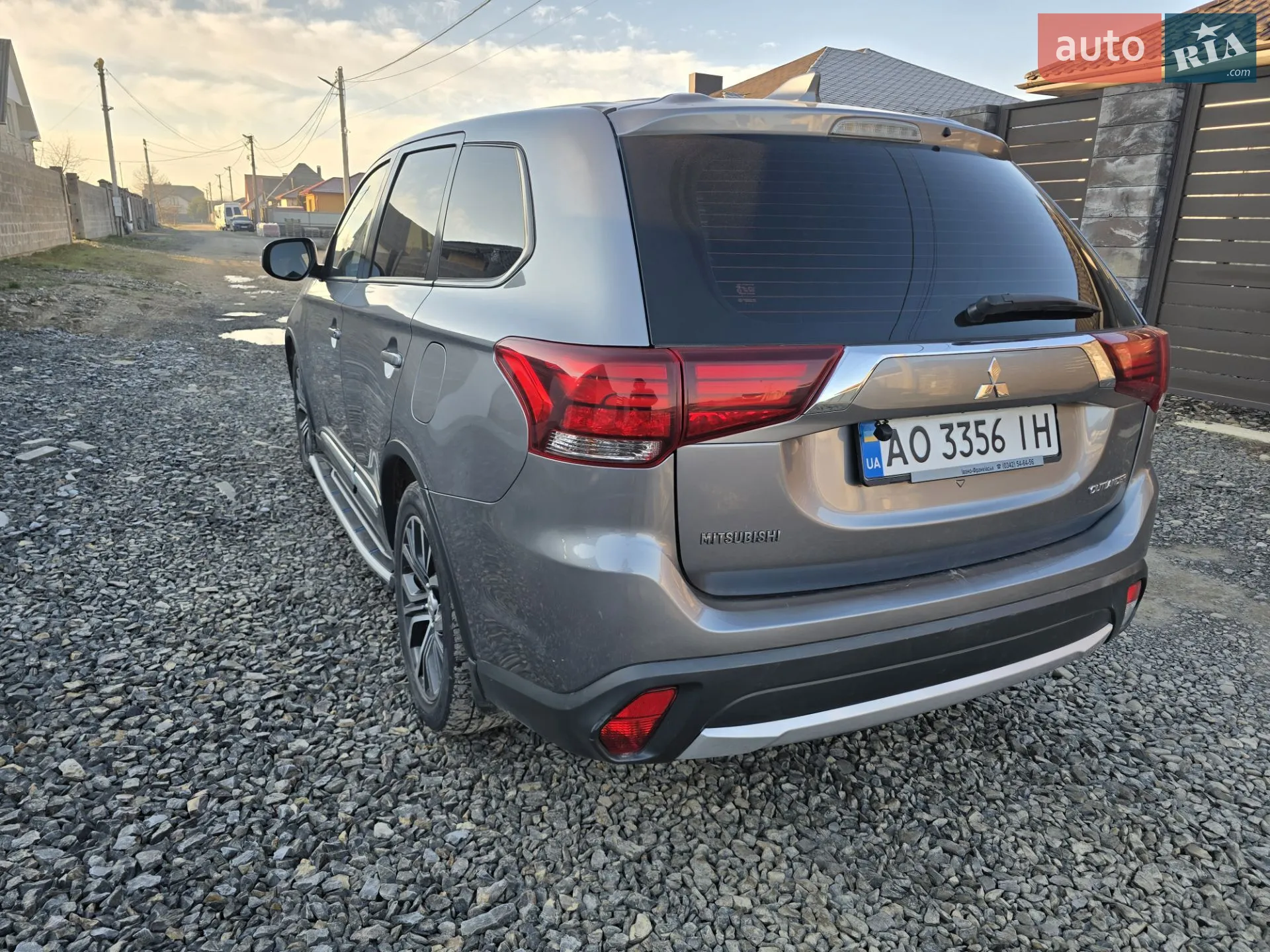 2017 Mitsubishi Outlander - мініатюра 6