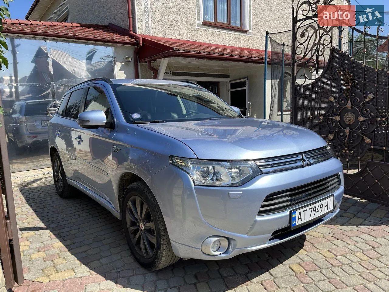 2012 Mitsubishi Outlander - мініатюра 13