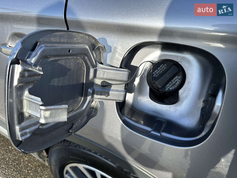 Внедорожник / Кроссовер Mitsubishi Outlander 2018 в Киеве