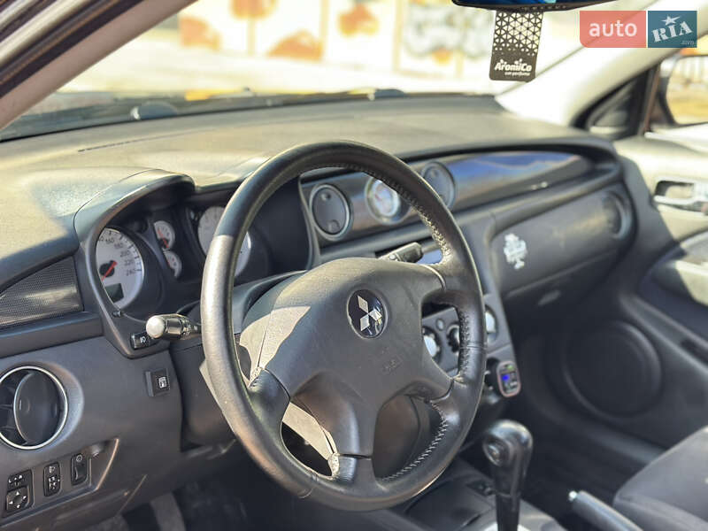 Внедорожник / Кроссовер Mitsubishi Outlander 2007 в Николаеве