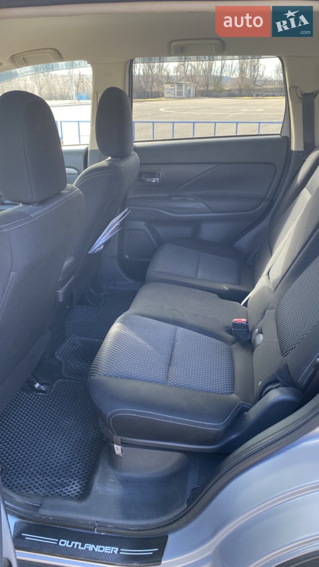 2016 Mitsubishi Outlander - мініатюра 19