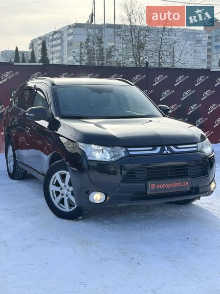 Mitsubishi Outlander 2013