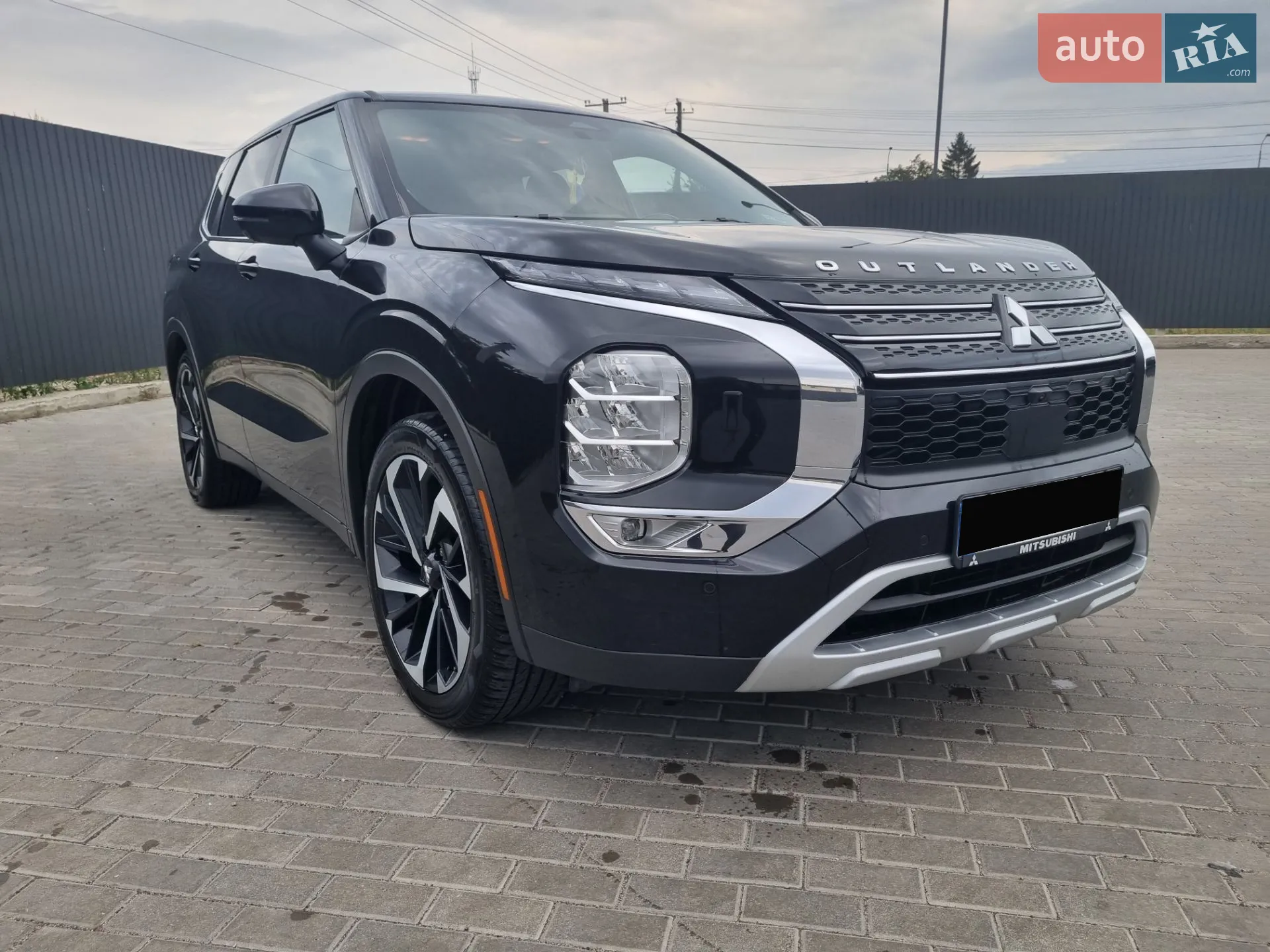 2022 Mitsubishi Outlander - мініатюра 6