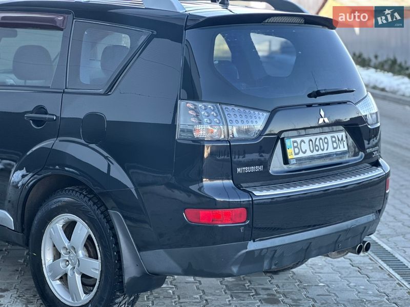 Внедорожник / Кроссовер Mitsubishi Outlander 2007 в Тернополе