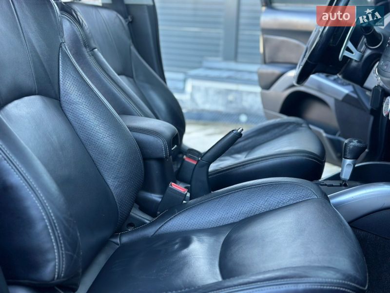 Внедорожник / Кроссовер Mitsubishi Outlander 2007 в Тернополе