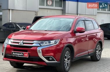 Внедорожник / Кроссовер Mitsubishi Outlander 2016 в Одессе