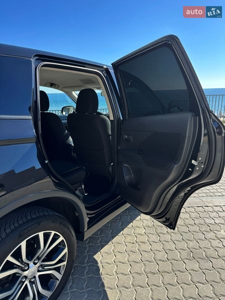 Внедорожник / Кроссовер Mitsubishi Outlander 2018 в Одессе