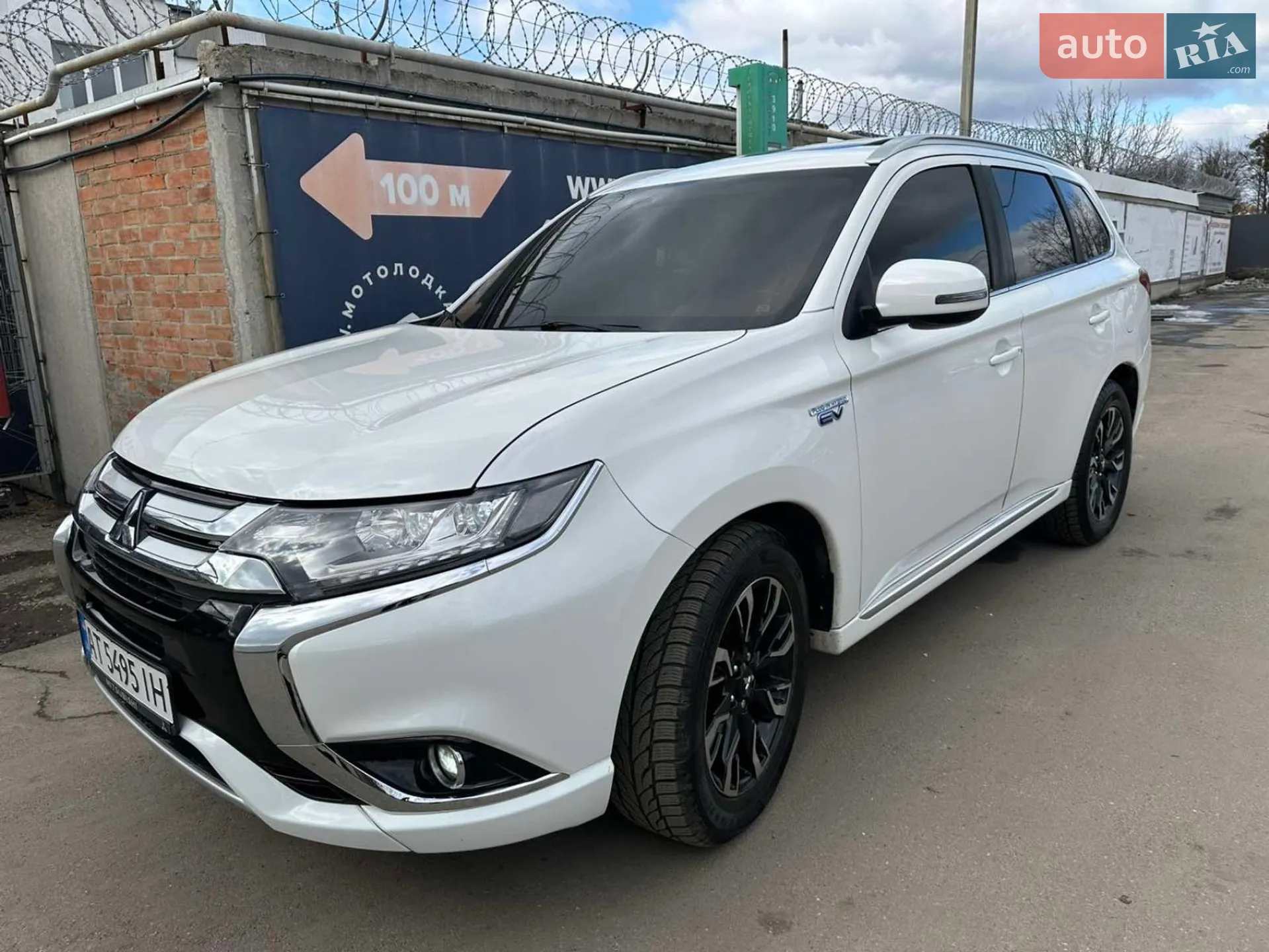 2017 Mitsubishi Outlander - мініатюра 22