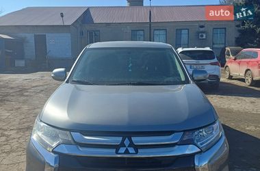 Позашляховик / Кросовер Mitsubishi Outlander 2018 в Дніпрі