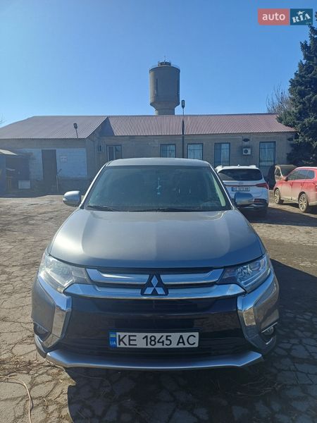 Mitsubishi Outlander 2018