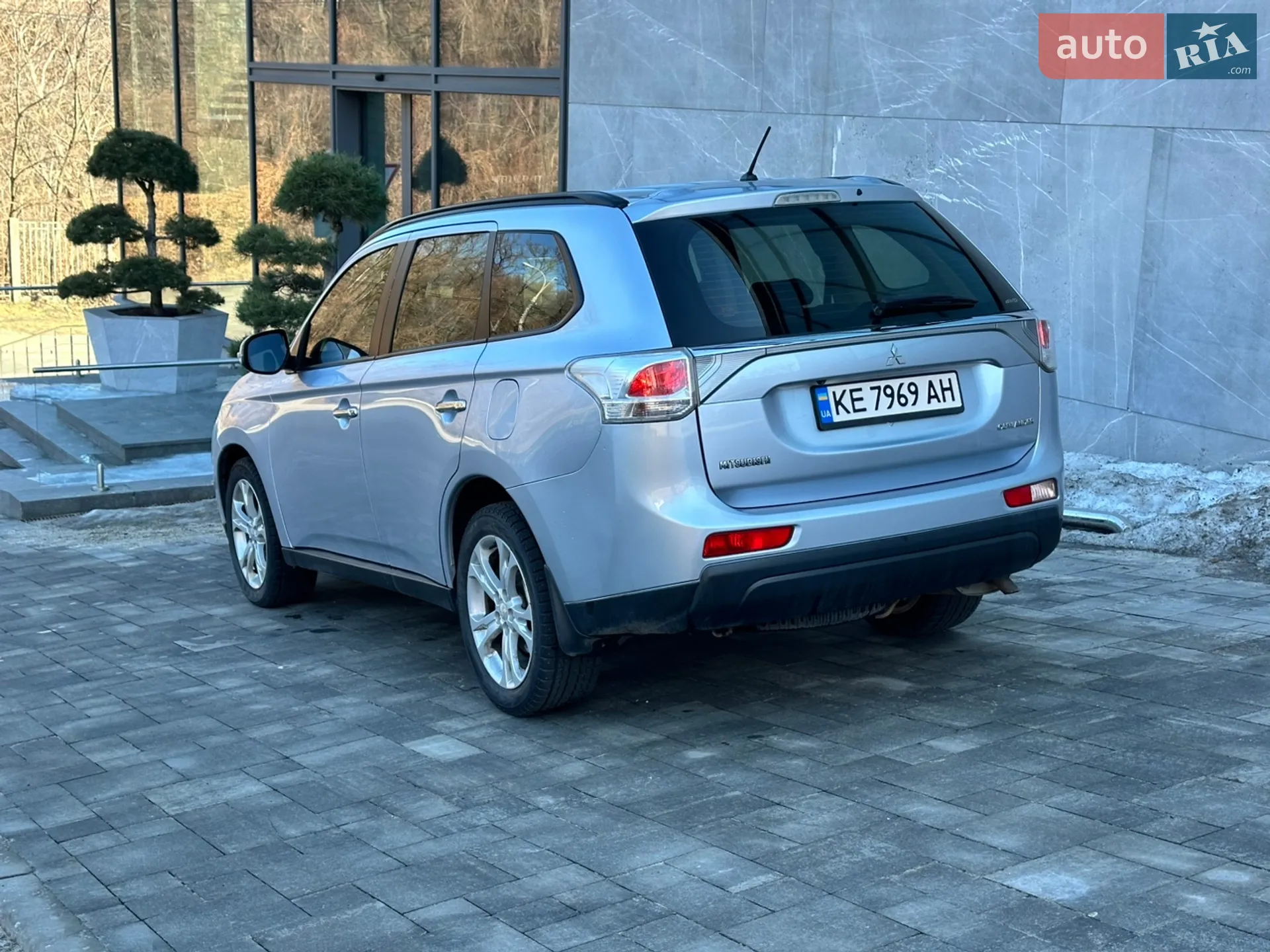 2012 Mitsubishi Outlander - мініатюра 10