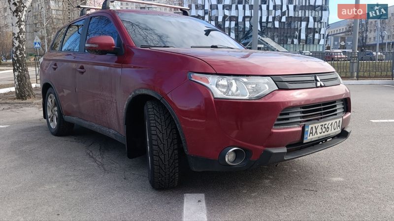 Mitsubishi Outlander 2014