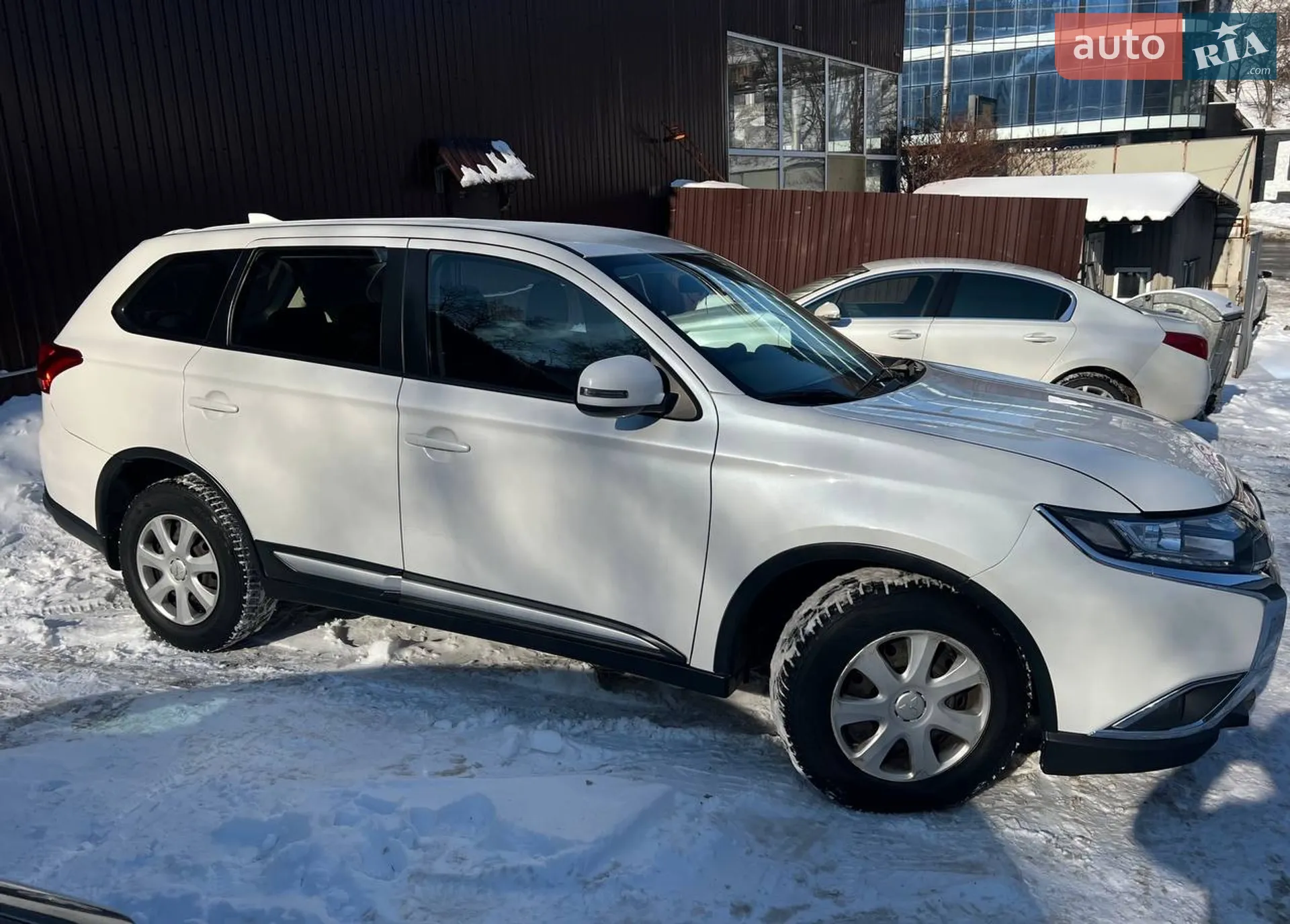 2018 Mitsubishi Outlander - мініатюра 3